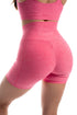 Modelka má S (165cm, 56kg)